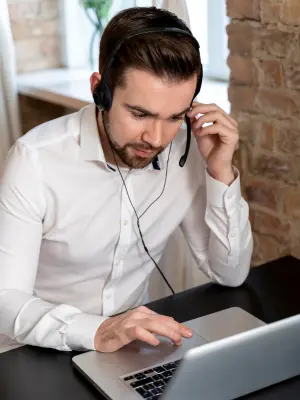 Customer Support & IT Services 7 Remote IT Support